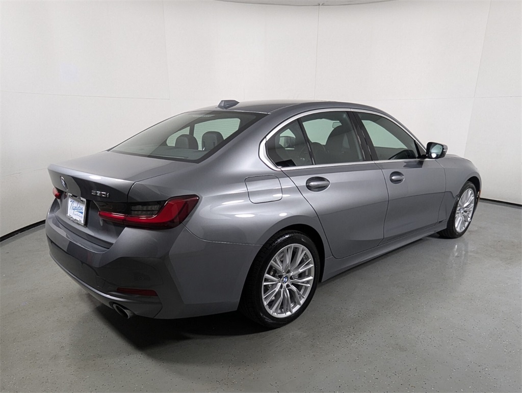 2024 BMW 3 Series 330i 6