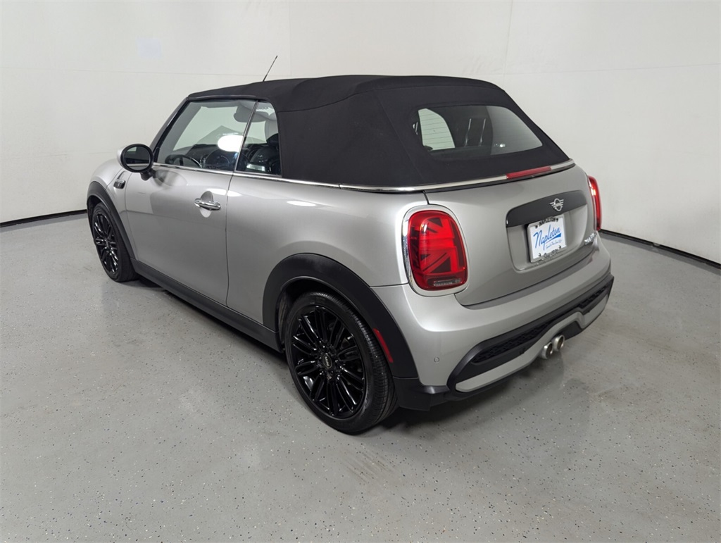 2024 MINI Cooper S Signature 5