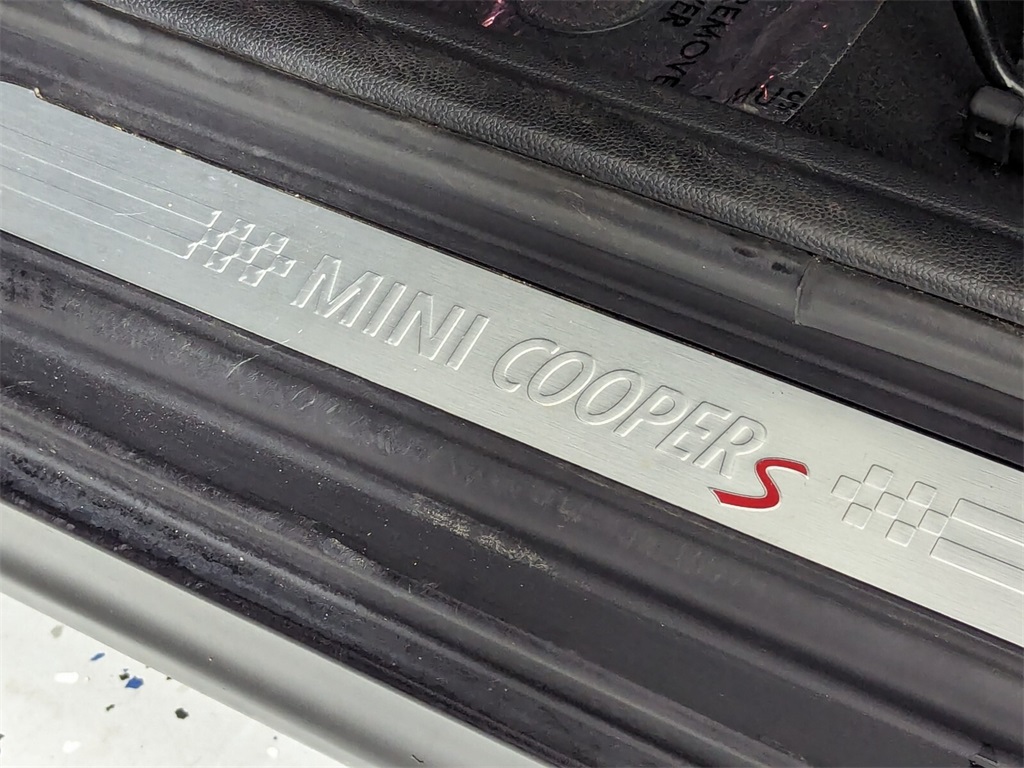 2019 MINI Cooper S Signature 23