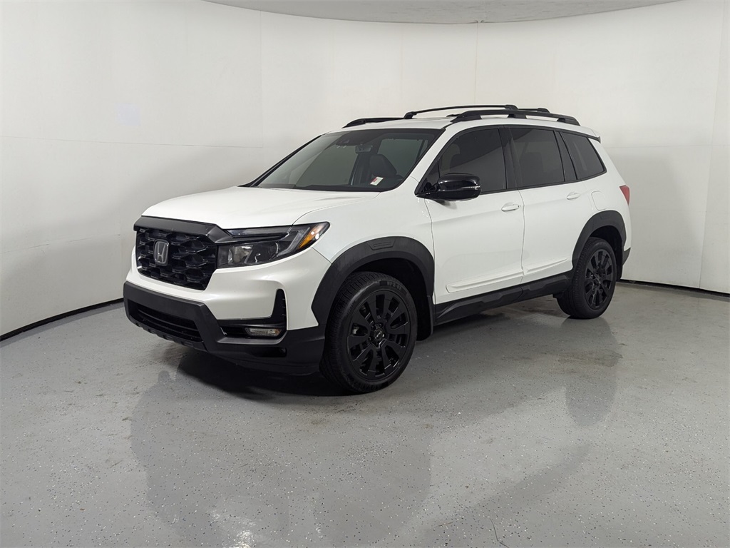 2022 Honda Passport Elite 3