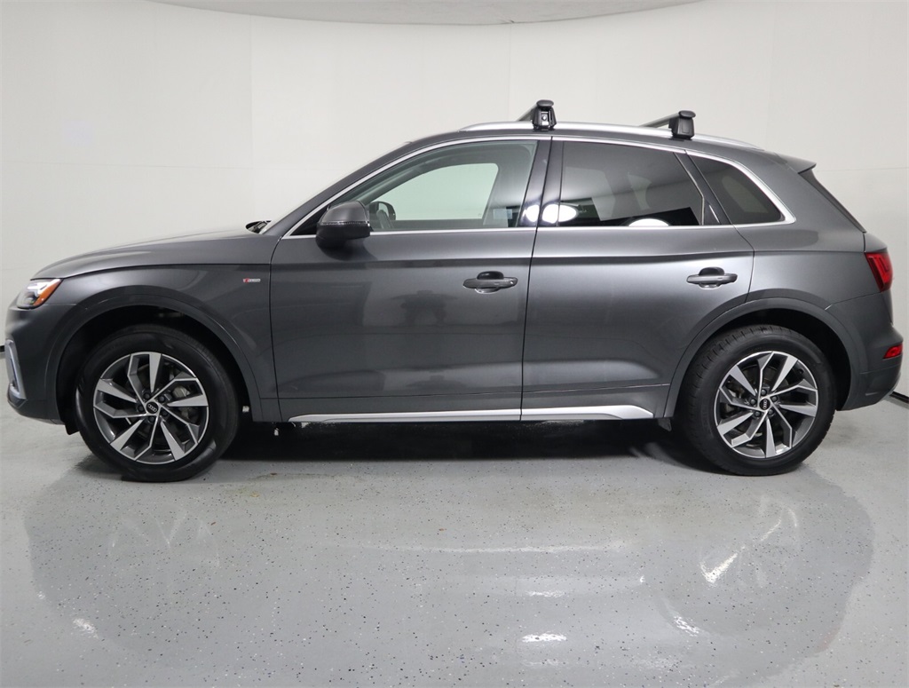 2022 Audi Q5 45 S line Premium Plus 4