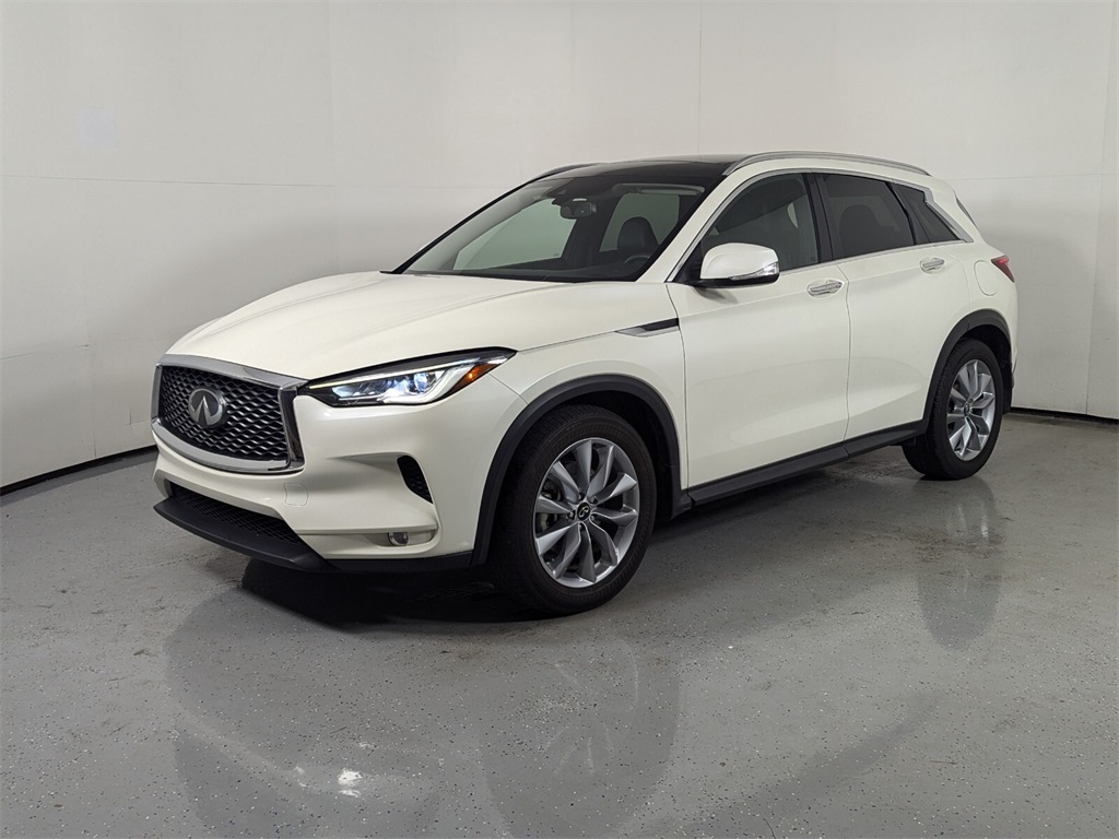 2022 INFINITI QX50 LUXE 3