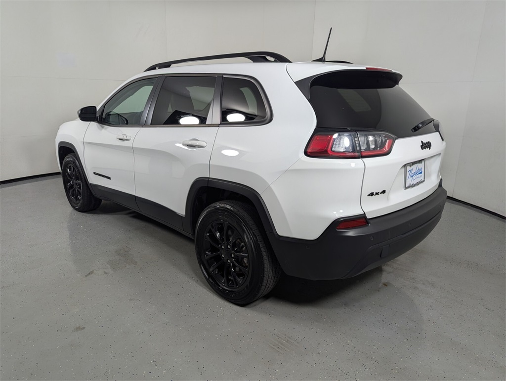 2023 Jeep Cherokee Altitude 5