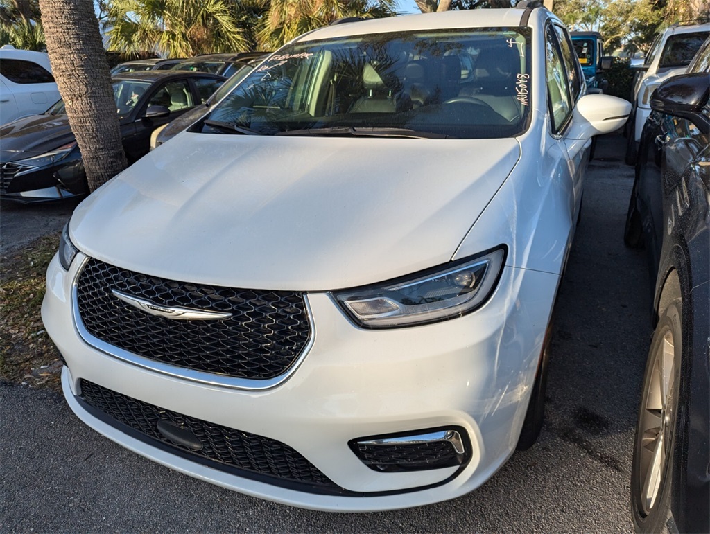 2022 Chrysler Pacifica Touring L 34