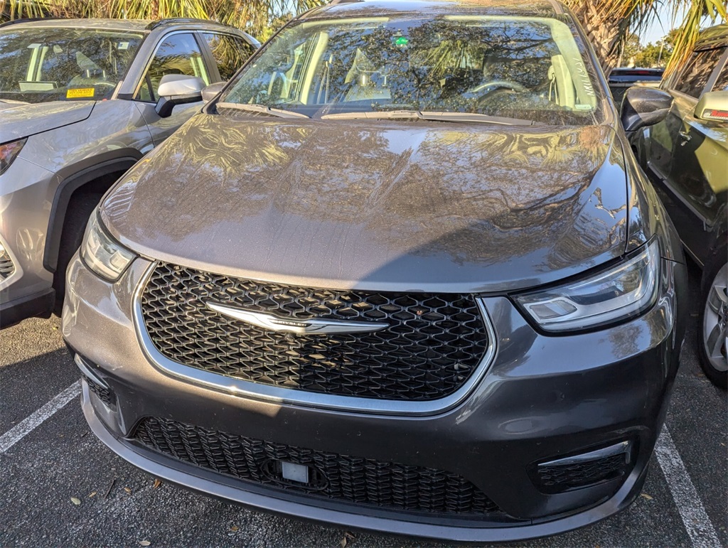 2022 Chrysler Pacifica Touring L 9