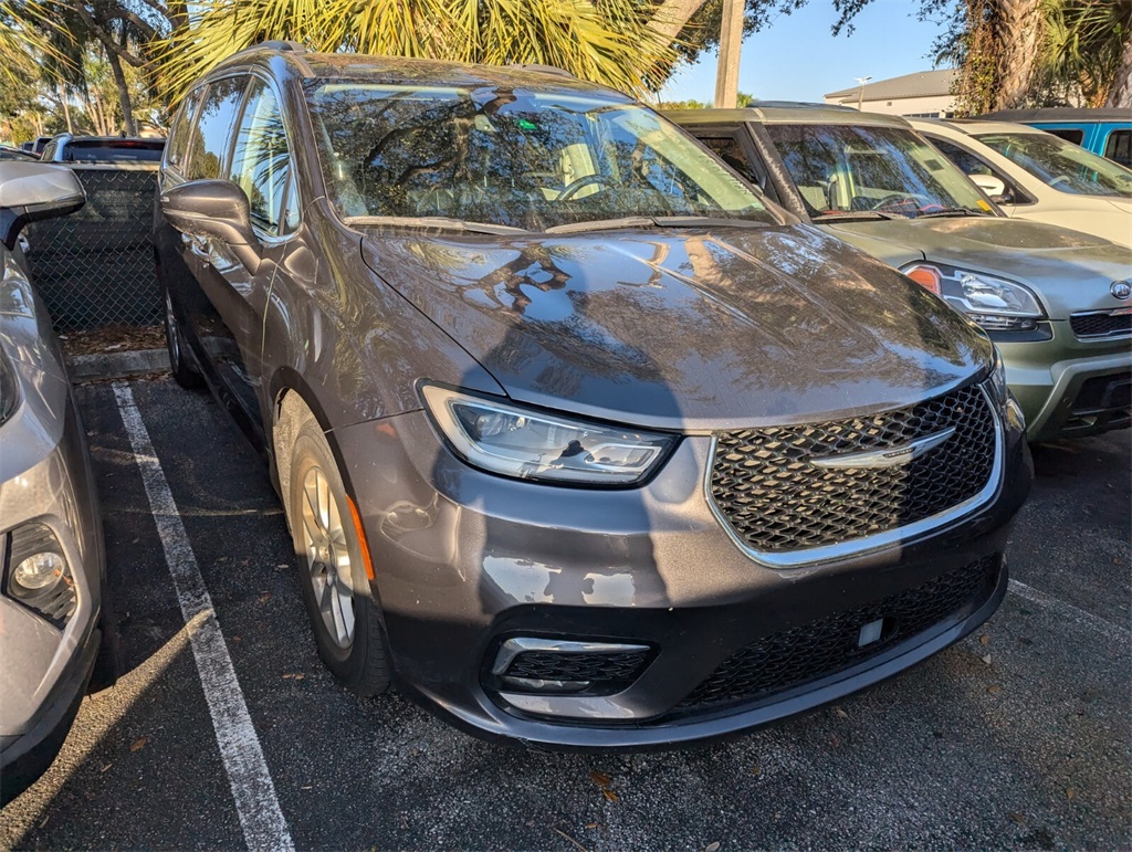 2022 Chrysler Pacifica Touring L 14