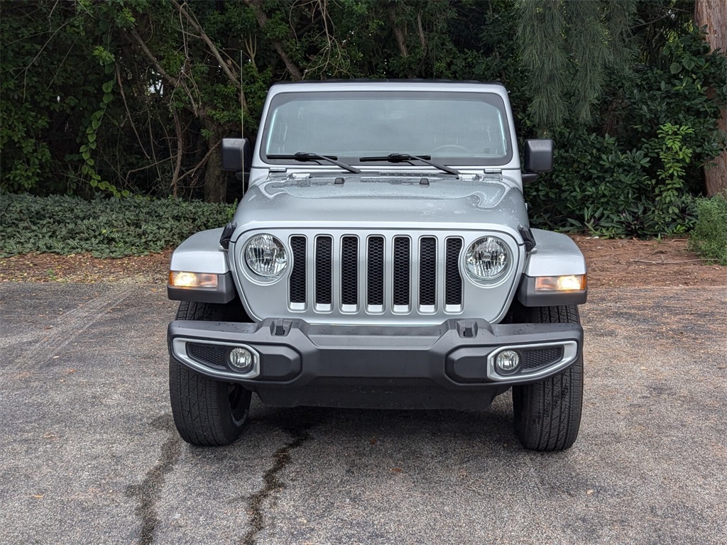 2022 Jeep Wrangler Unlimited Sahara 2