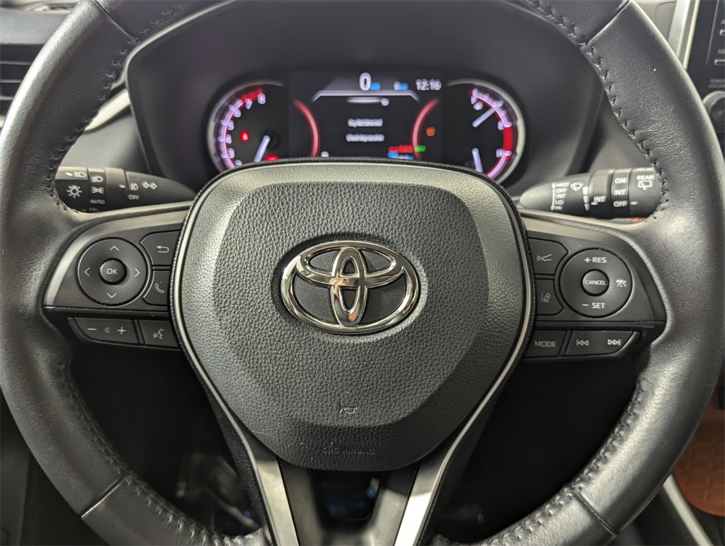 2021 Toyota RAV4 Adventure 17