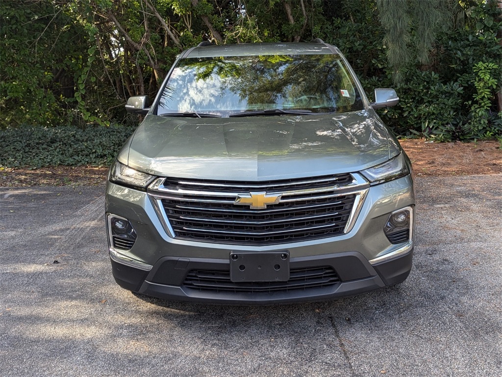 2023 Chevrolet Traverse LT Leather 2