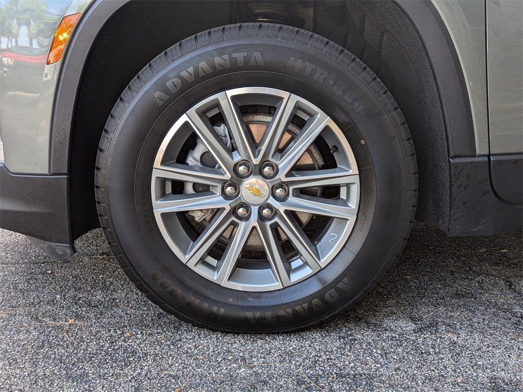 2023 Chevrolet Traverse LT Leather 9