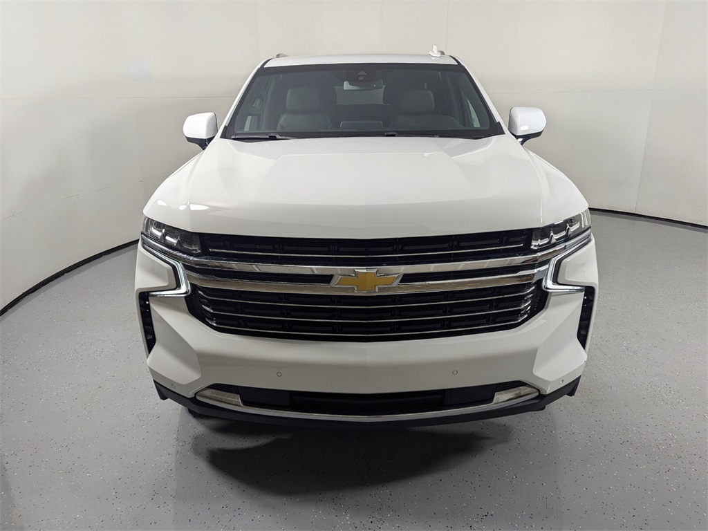 2023 Chevrolet Suburban LT 2