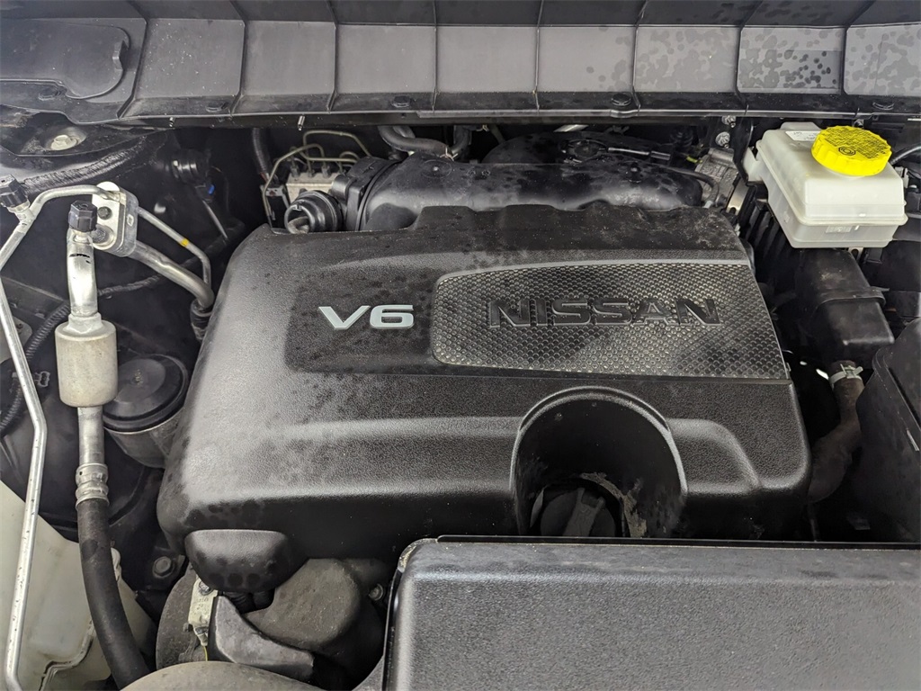 2022 Nissan Pathfinder SV 7
