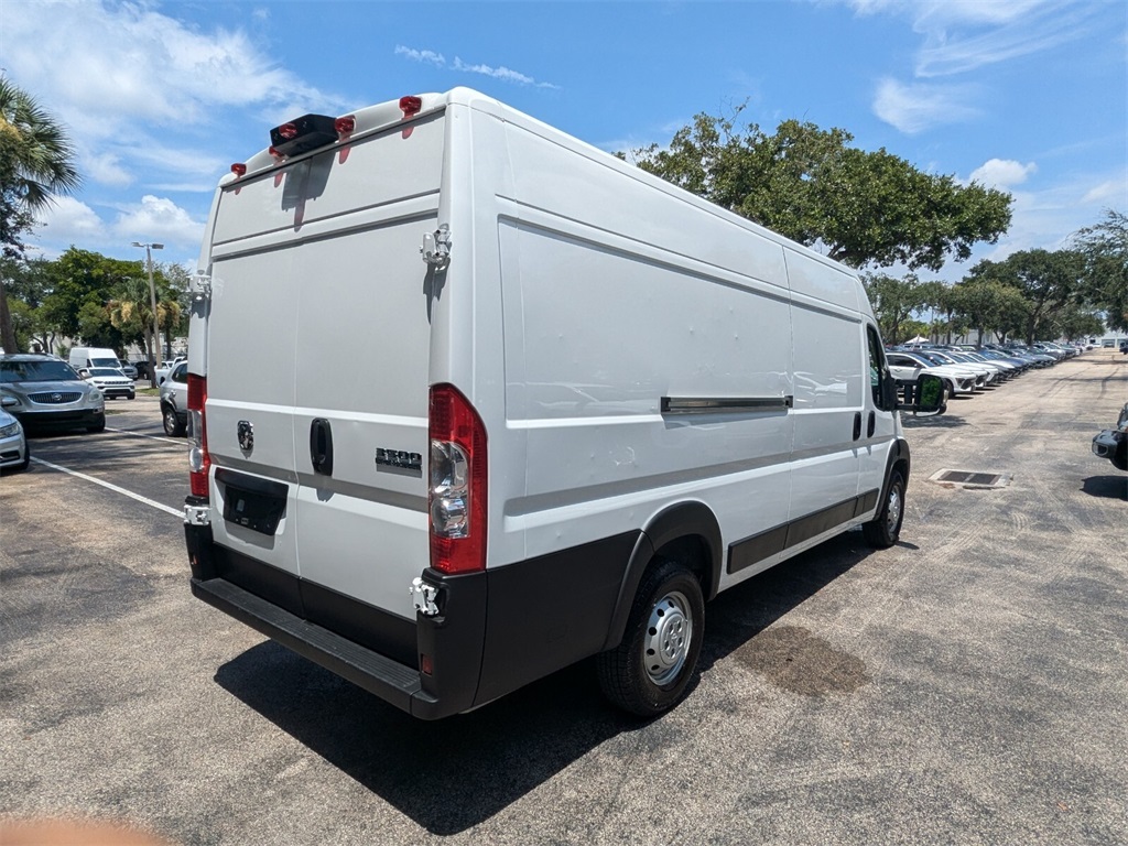 2023 Ram ProMaster 3500 High Roof 8