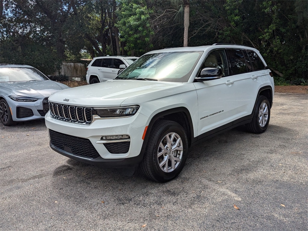 2022 Jeep Grand Cherokee Limited 3