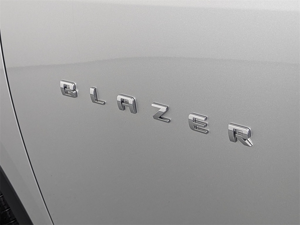 2020 Chevrolet Blazer LT 26