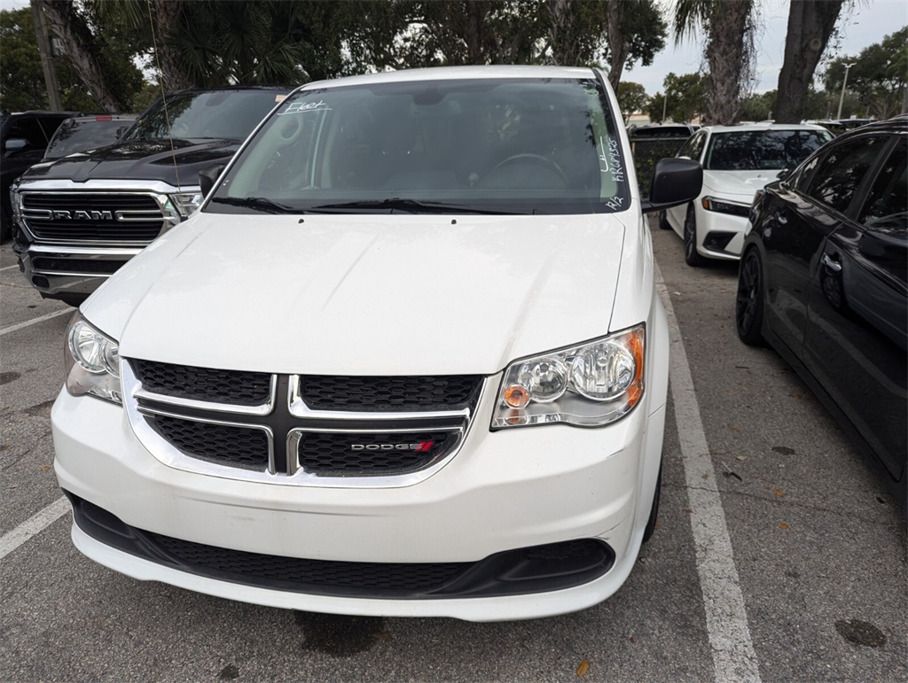 2019 Dodge Grand Caravan SE 4