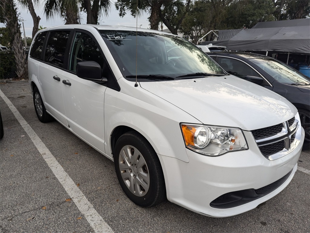 2019 Dodge Grand Caravan SE 14