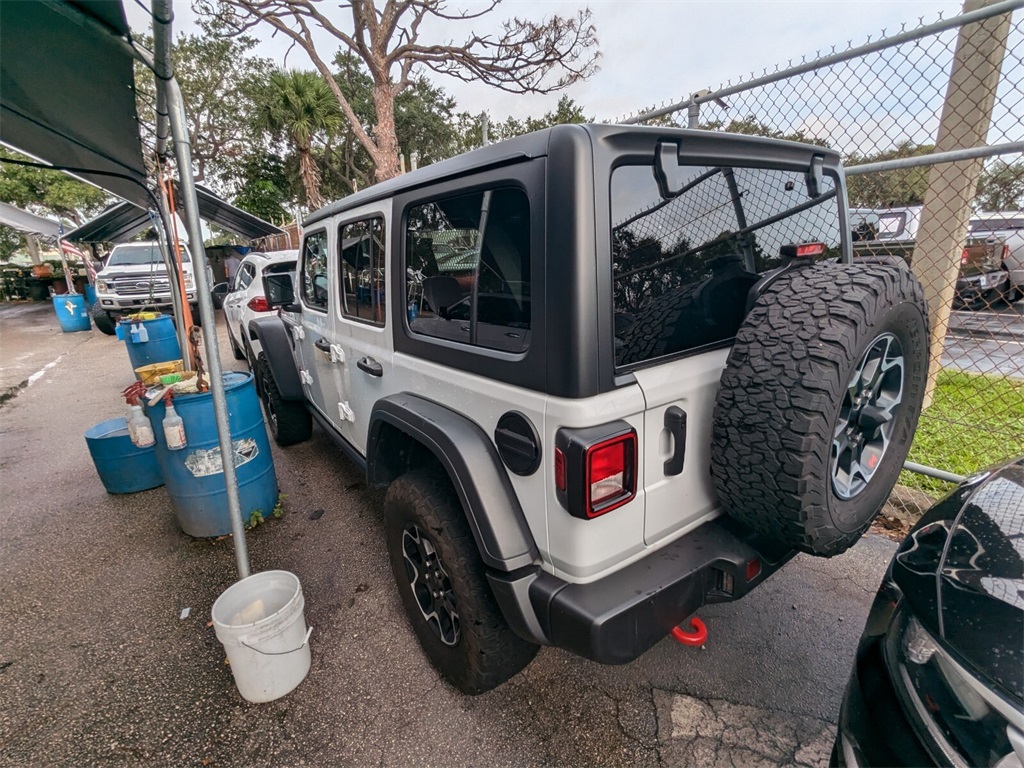 2023 Jeep Wrangler Rubicon 16