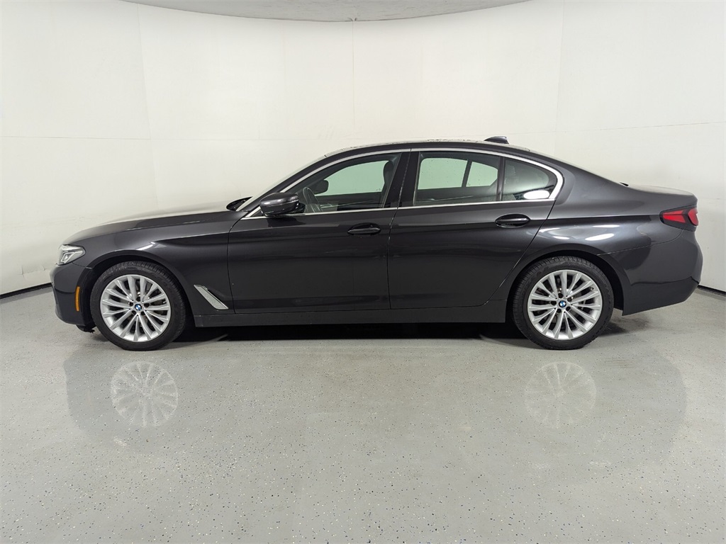 2023 BMW 5 Series 530i 4