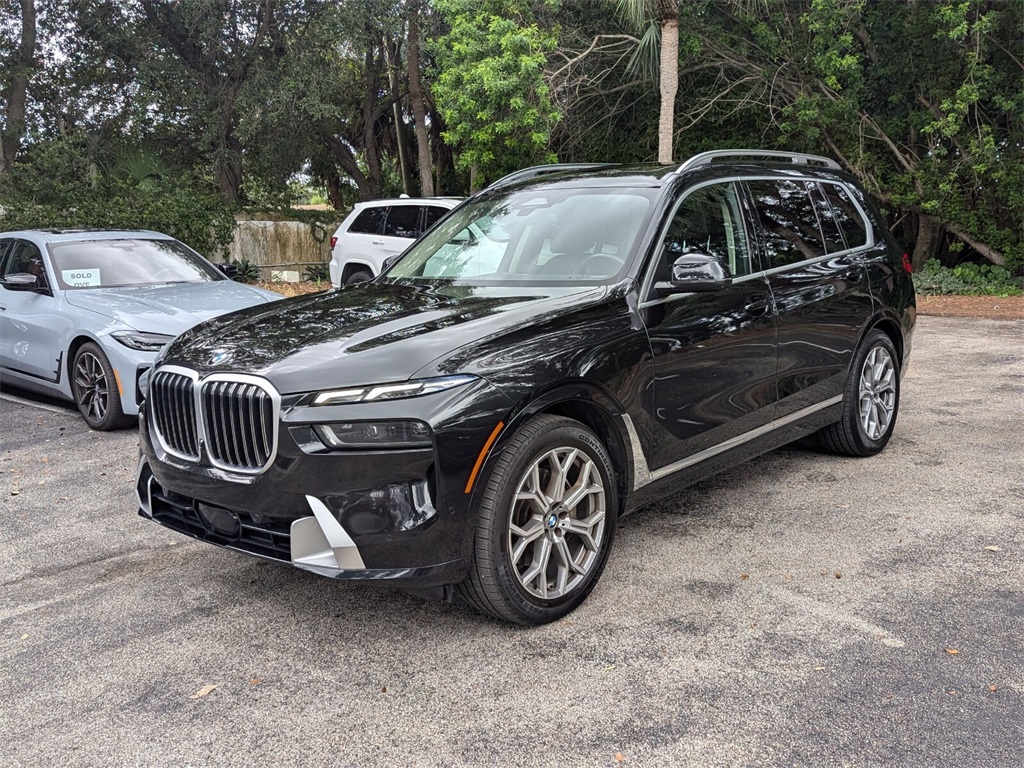 2023 BMW X7 xDrive40i 3