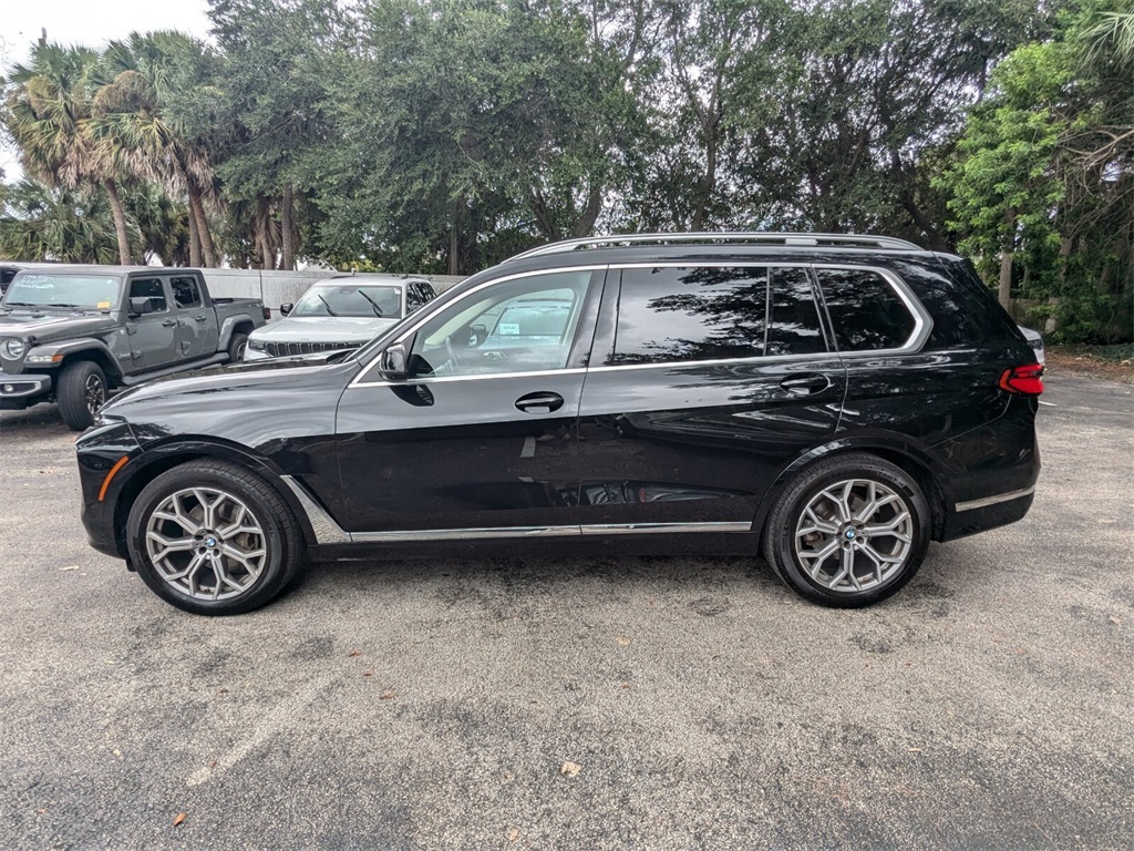 2023 BMW X7 xDrive40i 4