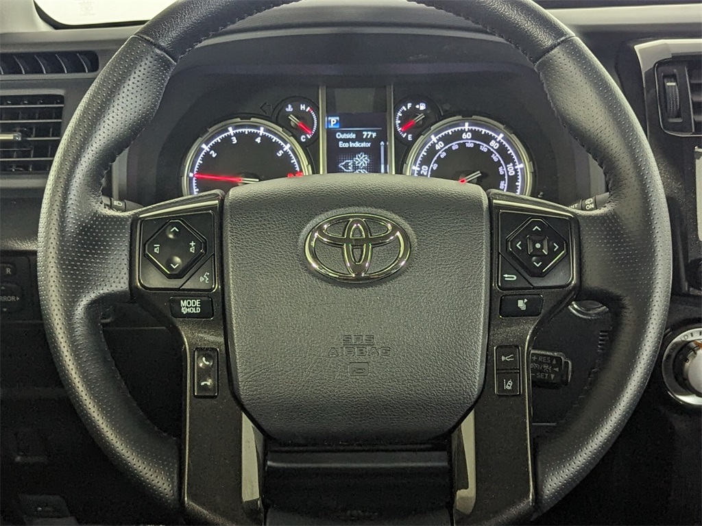 2023 Toyota 4Runner TRD Off-Road Premium 8