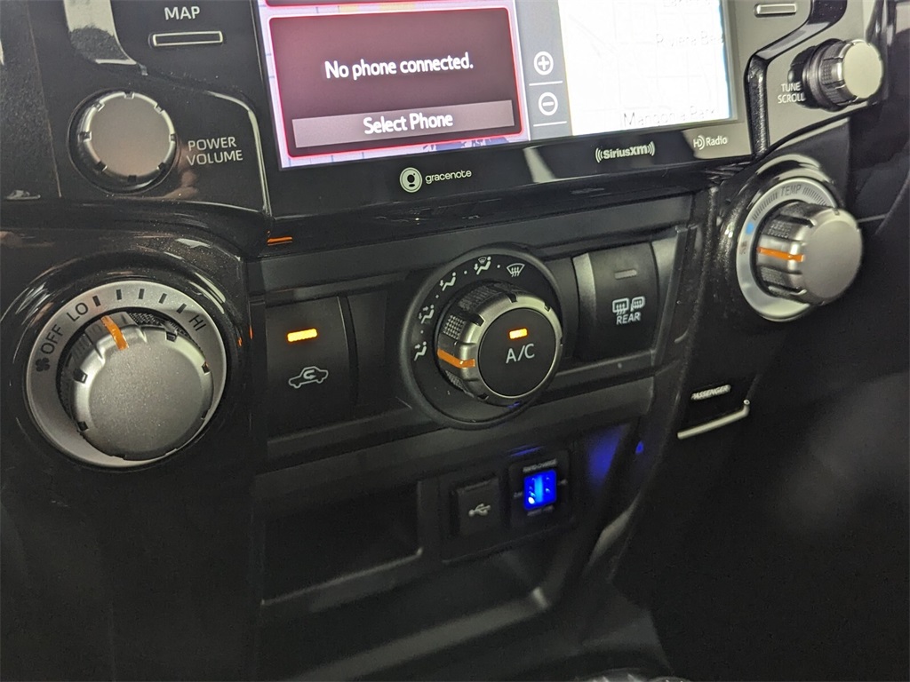 2023 Toyota 4Runner TRD Off-Road Premium 12