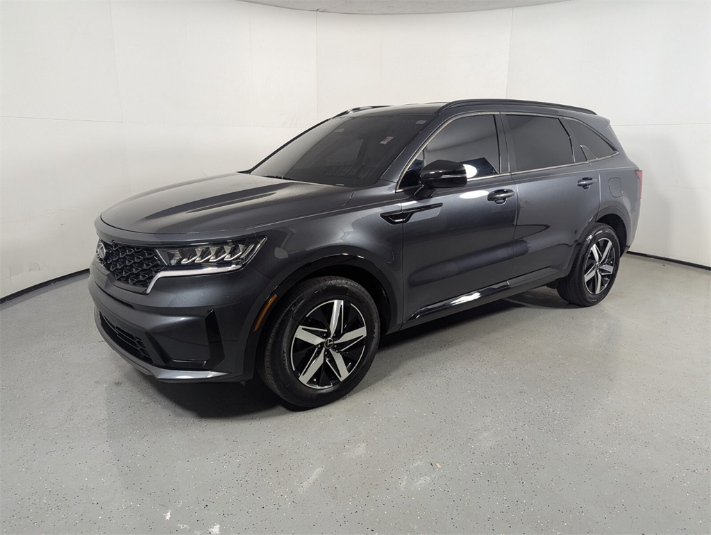 2021 Kia Sorento S 3