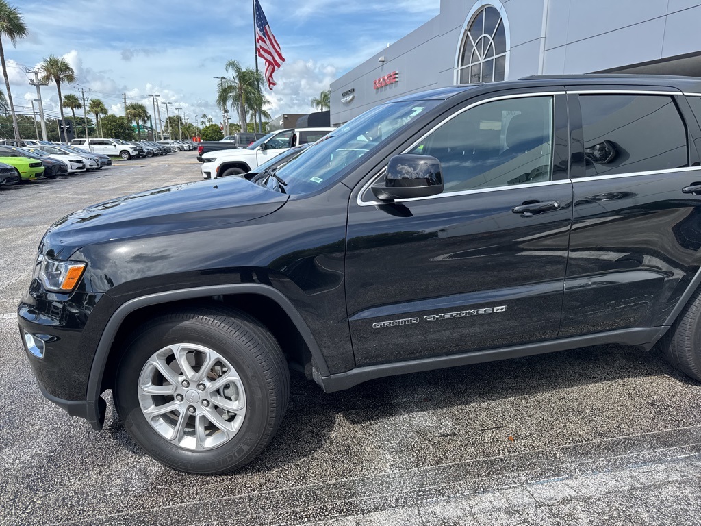 2022 Jeep Grand Cherokee WK Laredo E 6