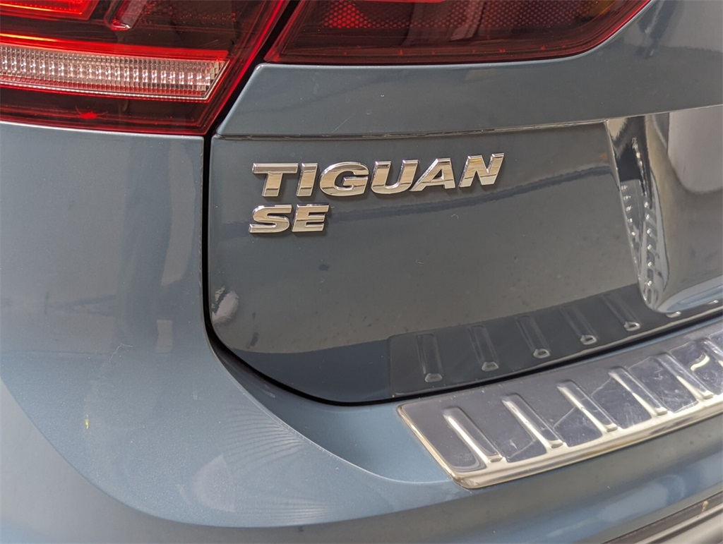 2019 Volkswagen Tiguan 2.0T SE 8