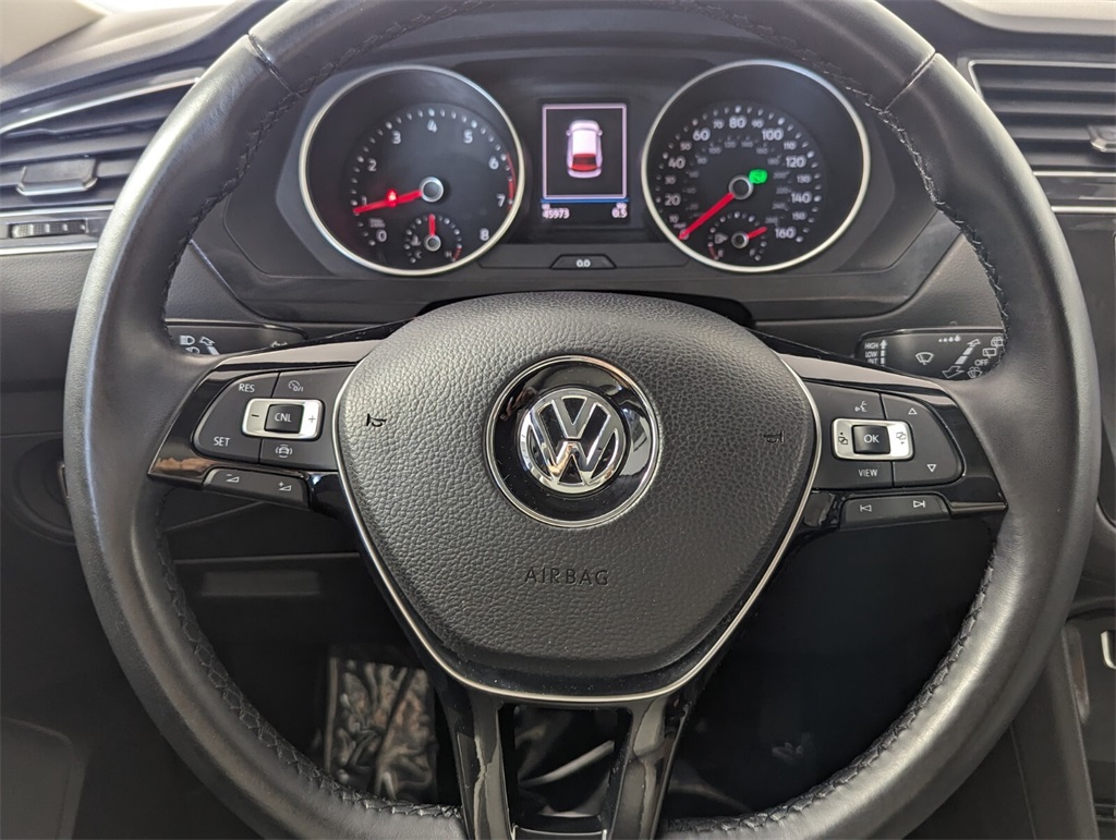 2019 Volkswagen Tiguan 2.0T SE 18