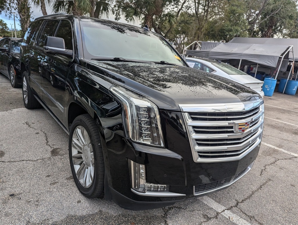 2016 Cadillac Escalade ESV Platinum Edition 12