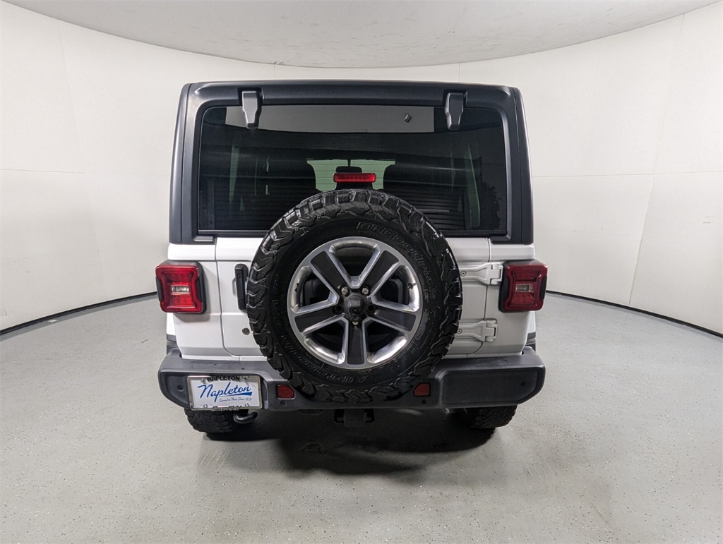 2018 Jeep Wrangler Unlimited Sahara 7