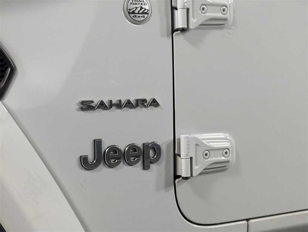 2018 Jeep Wrangler Unlimited Sahara 8