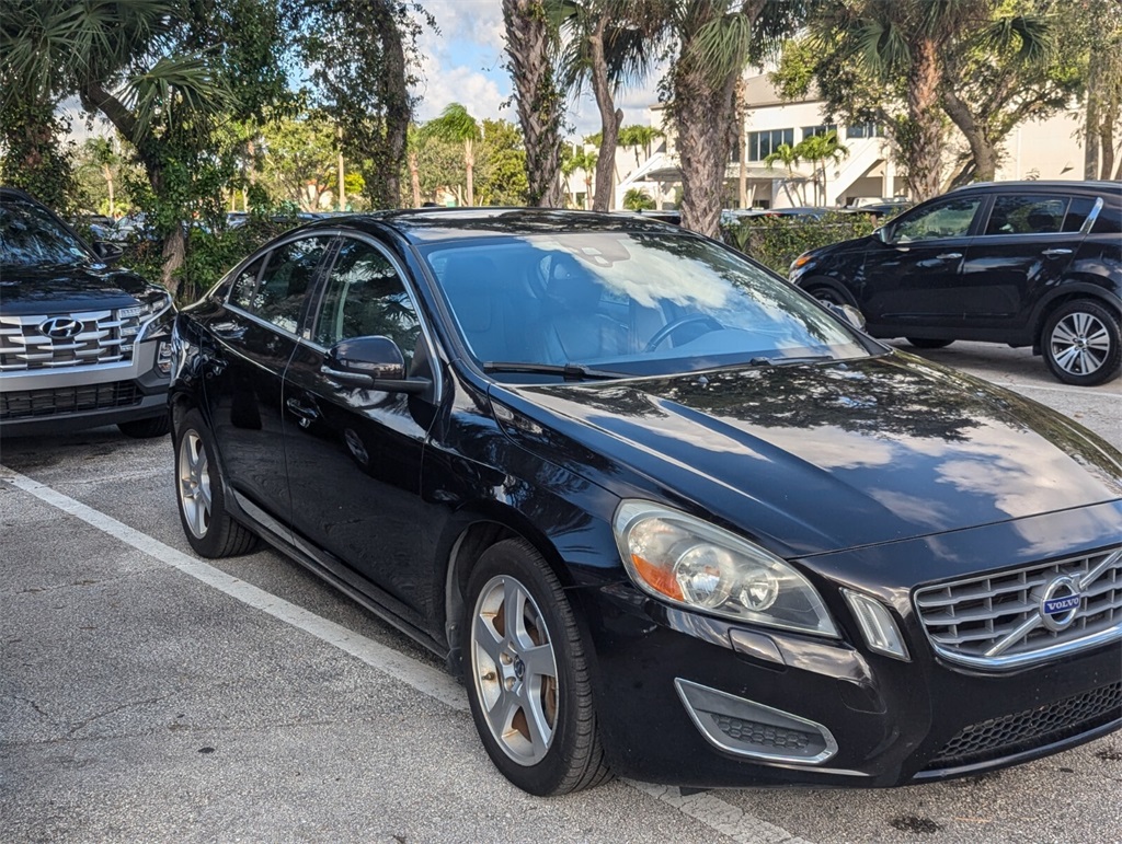 2013 Volvo S60 T5 Platinum 5