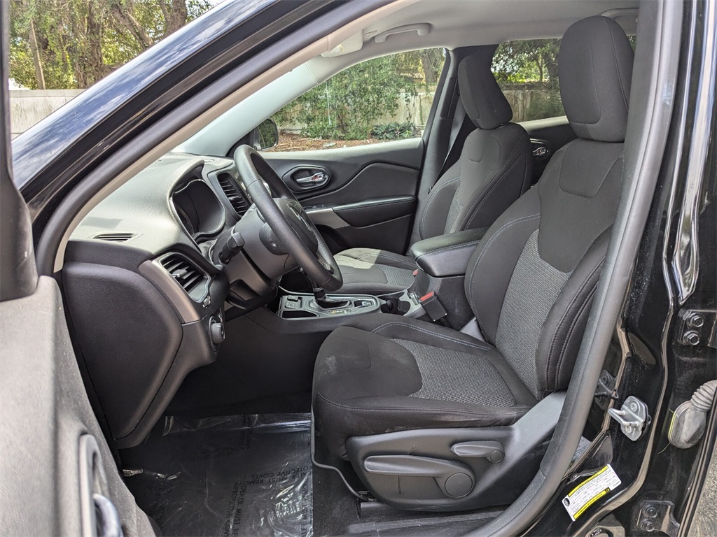 2019 Jeep Cherokee Latitude 12