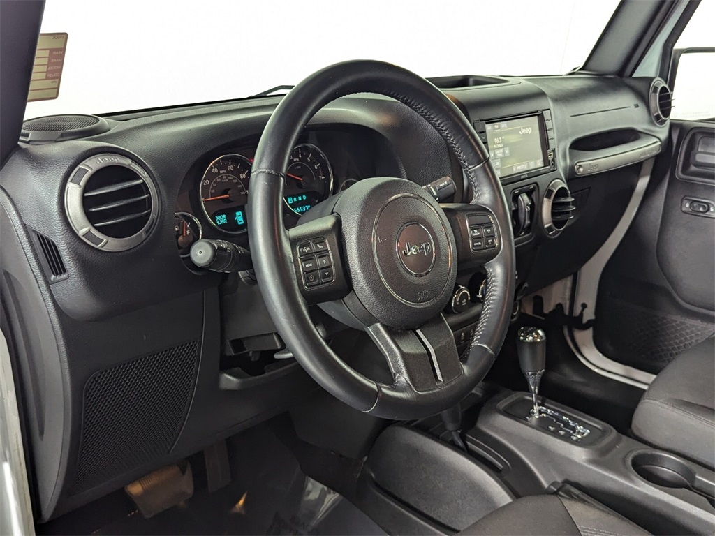 2015 Jeep Wrangler Unlimited Sport 8