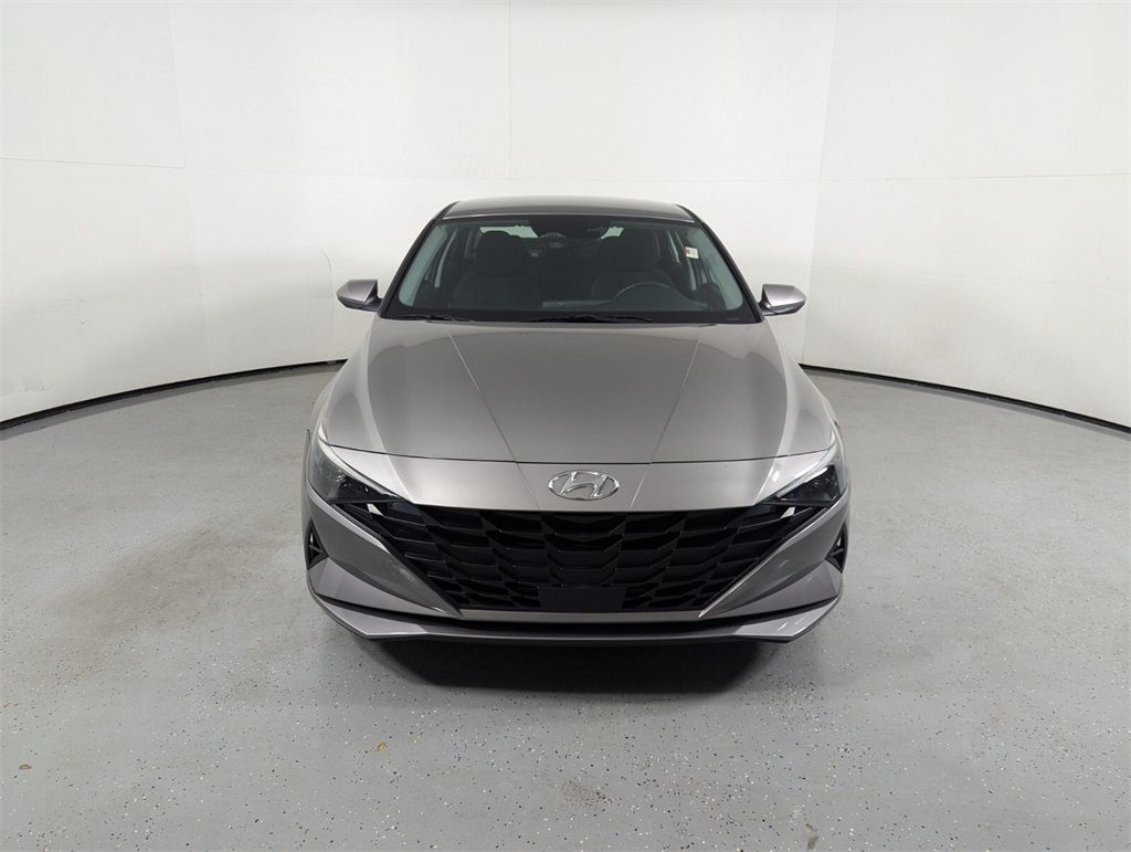 2023 Hyundai Elantra SEL 2