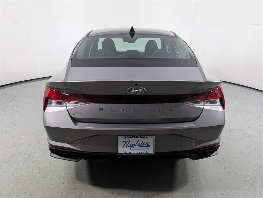 2023 Hyundai Elantra SEL 7