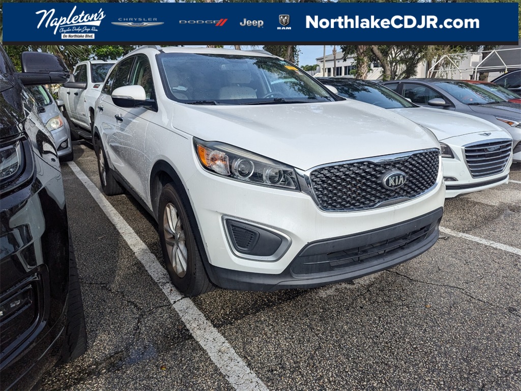 2018 Kia Sorento LX 1