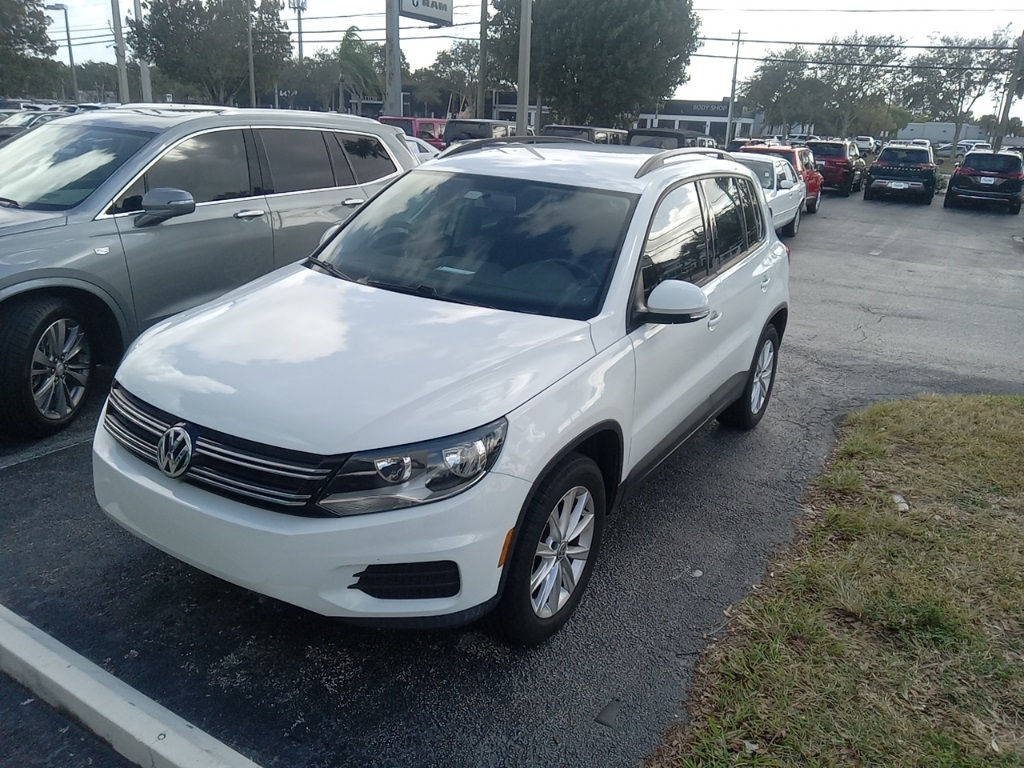 2018 Volkswagen Tiguan Limited 2.0T 3