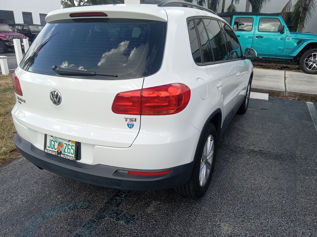 2018 Volkswagen Tiguan Limited 2.0T 20