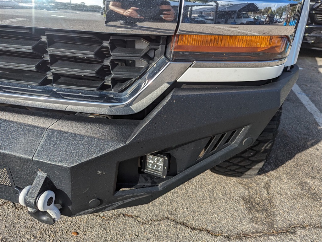 2017 Chevrolet Silverado 1500 LT 8