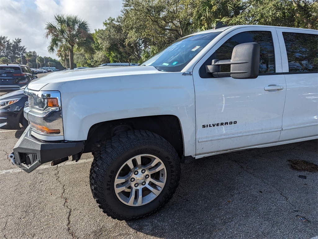 2017 Chevrolet Silverado 1500 LT 9