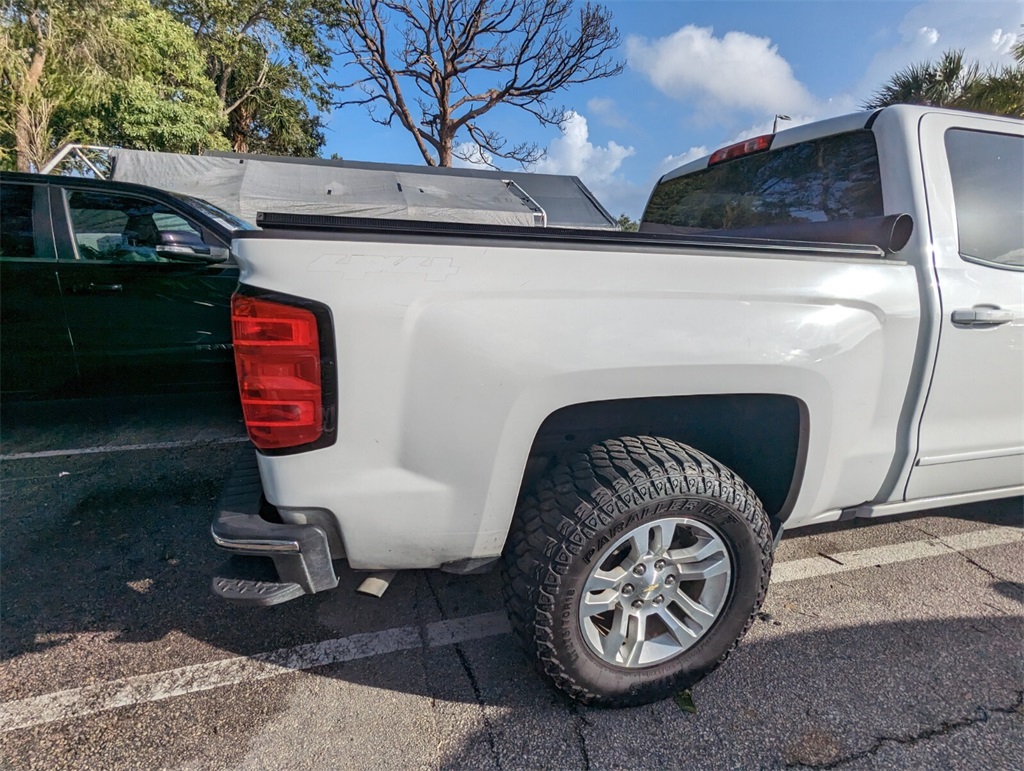 2017 Chevrolet Silverado 1500 LT 23