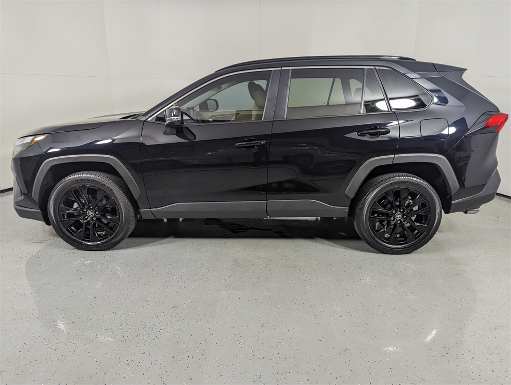 2022 Toyota RAV4 XLE Premium 4