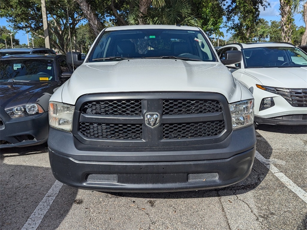 2022 Ram 1500 Classic Tradesman 3