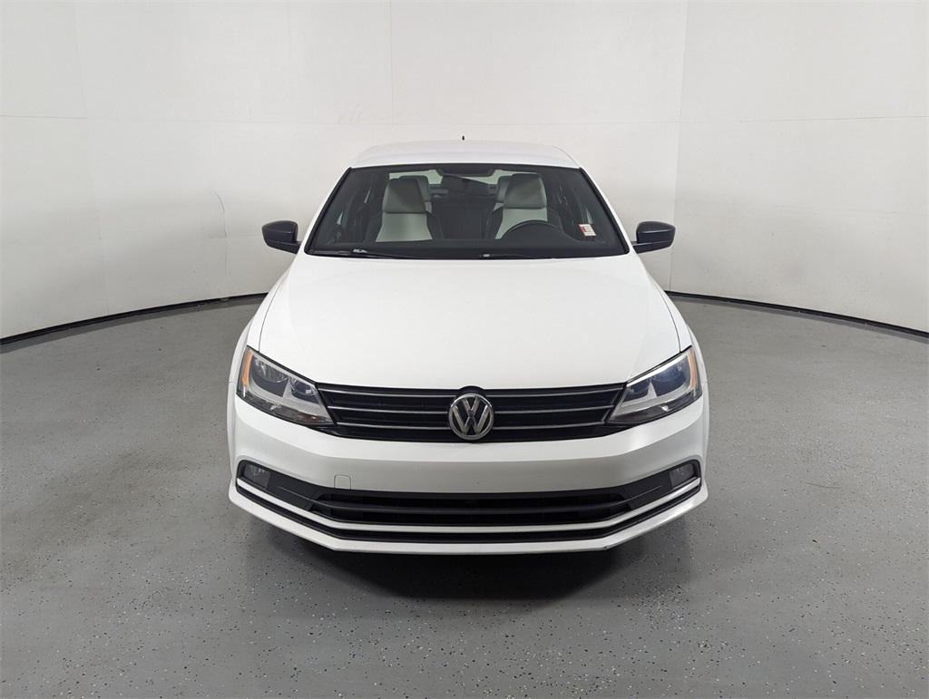 2015 Volkswagen Jetta 1.8T Sport 2