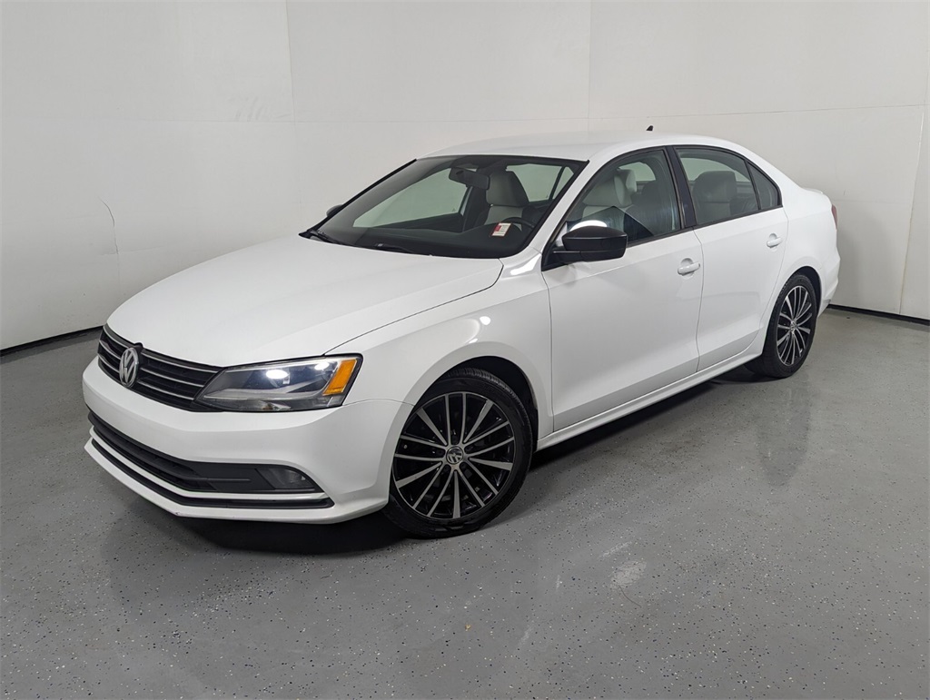 2015 Volkswagen Jetta 1.8T Sport 3