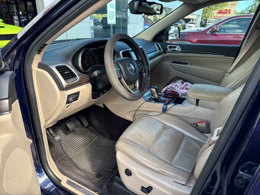 2016 Jeep Grand Cherokee Limited 15